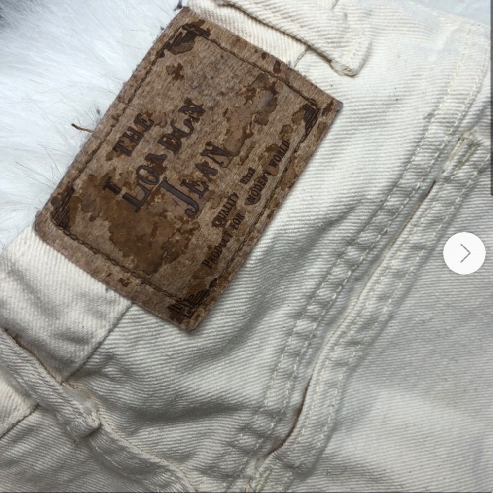 CREAM High Waisted Vintage Shorts